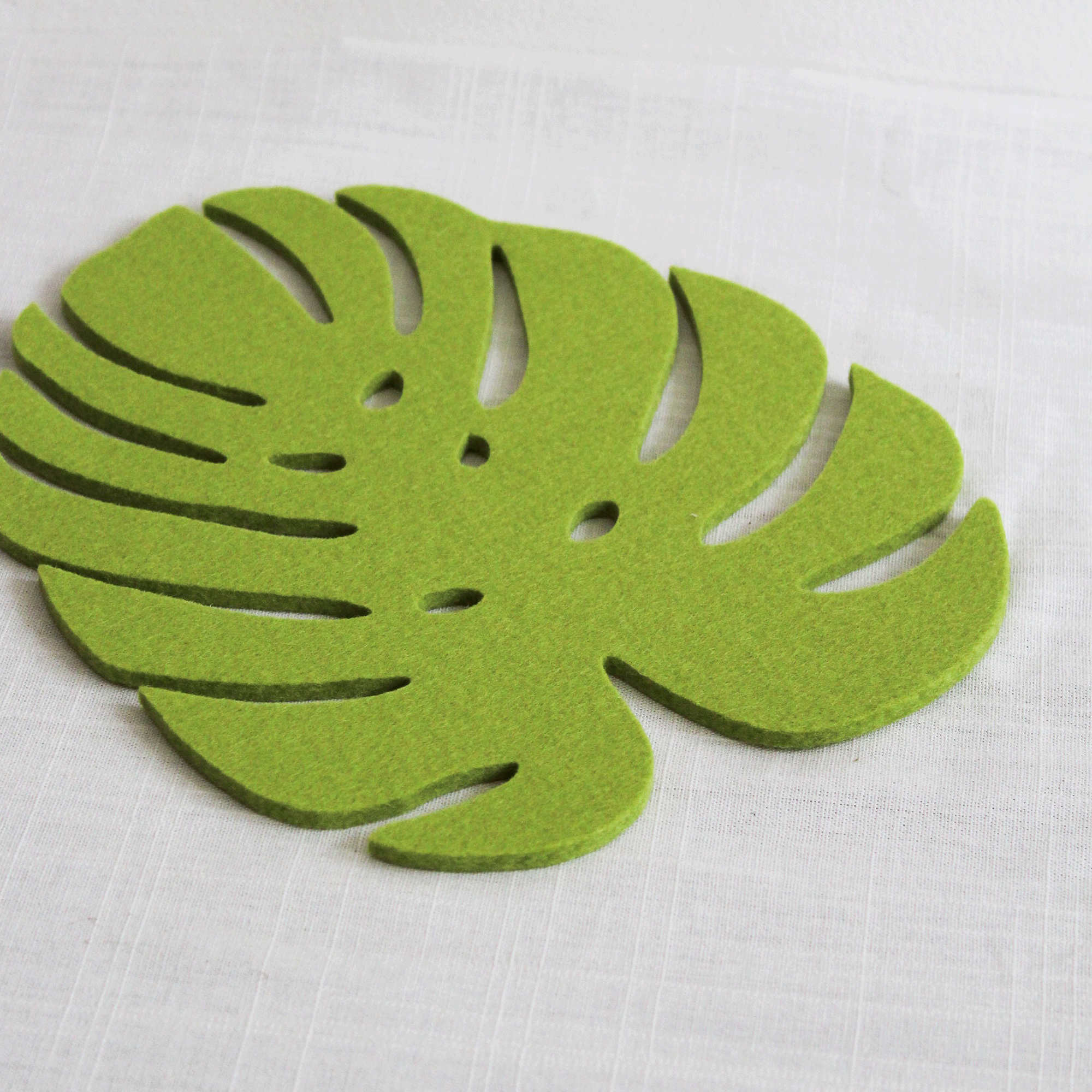 Felt Leaf Trivet