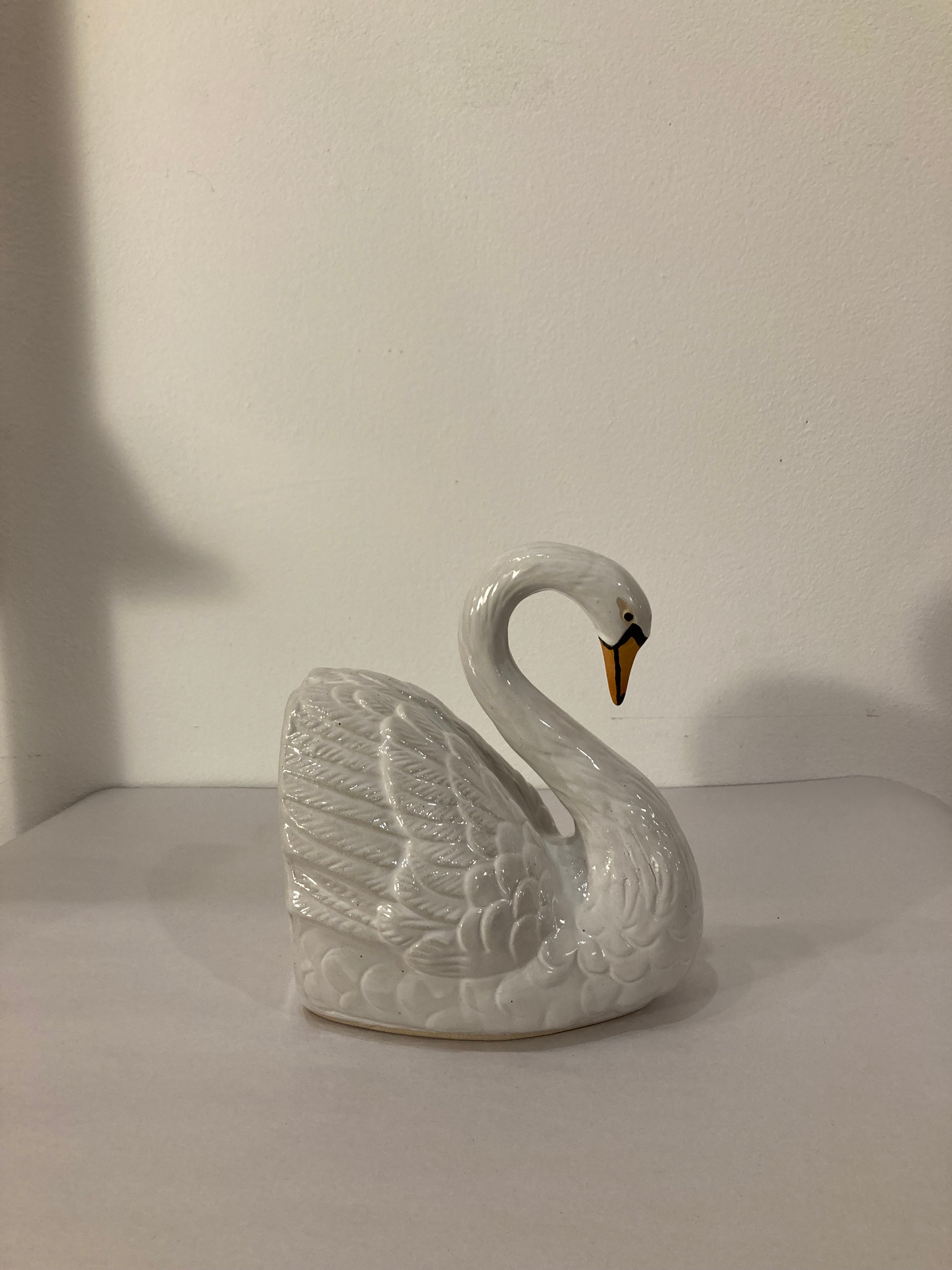 swan bookend