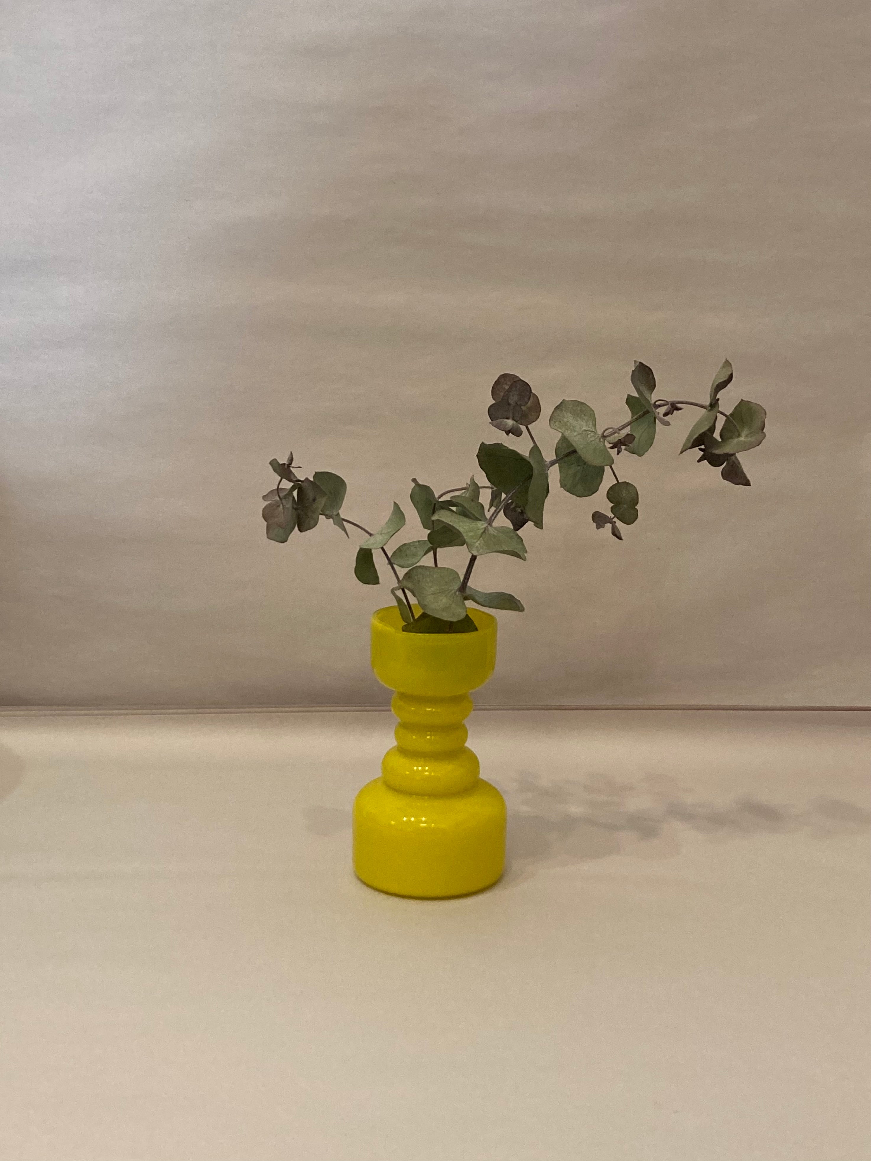 yellow 60's Hirschberg German hooped glass vase