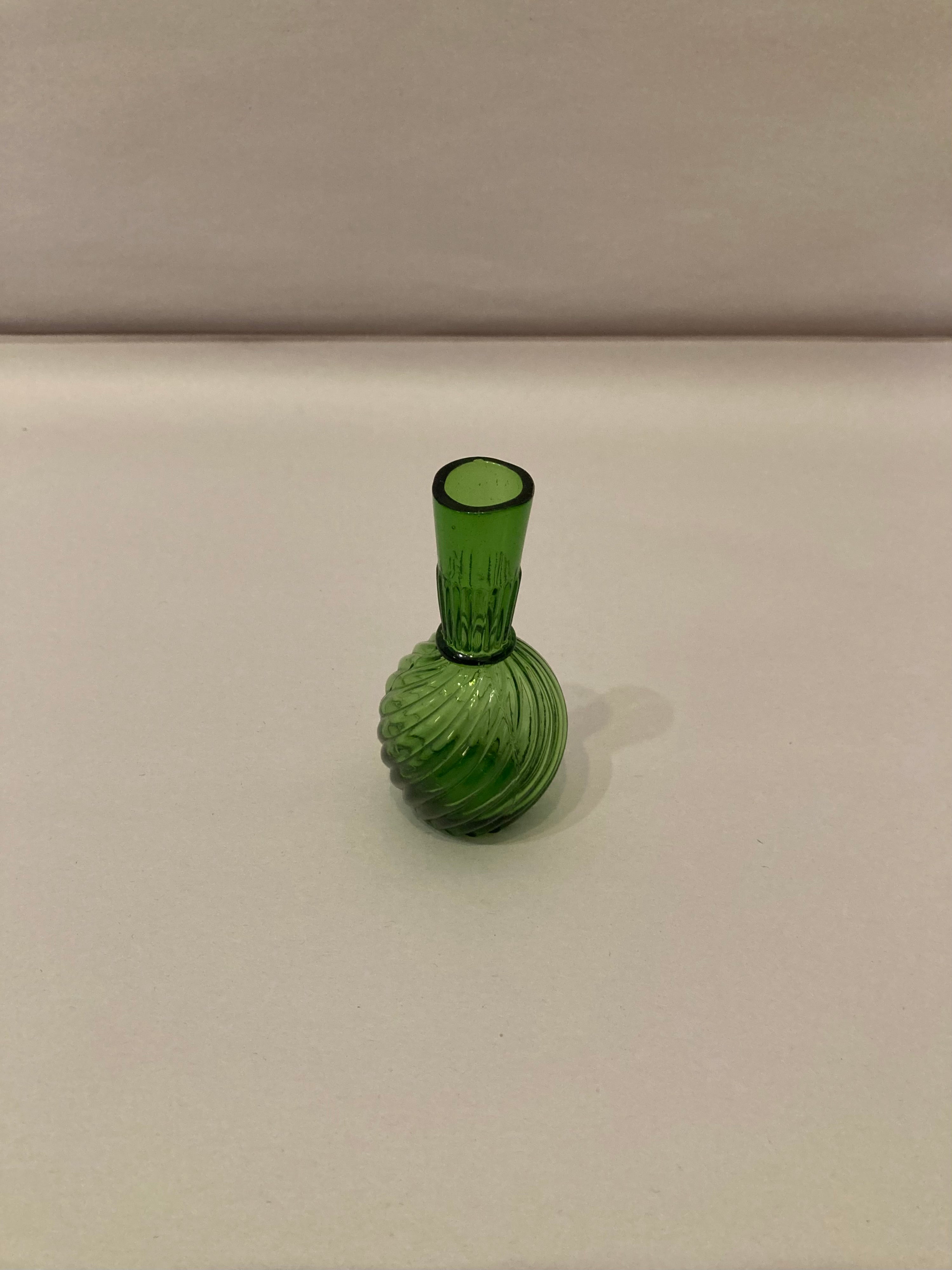 vintage mini optic swirl bud vase, green