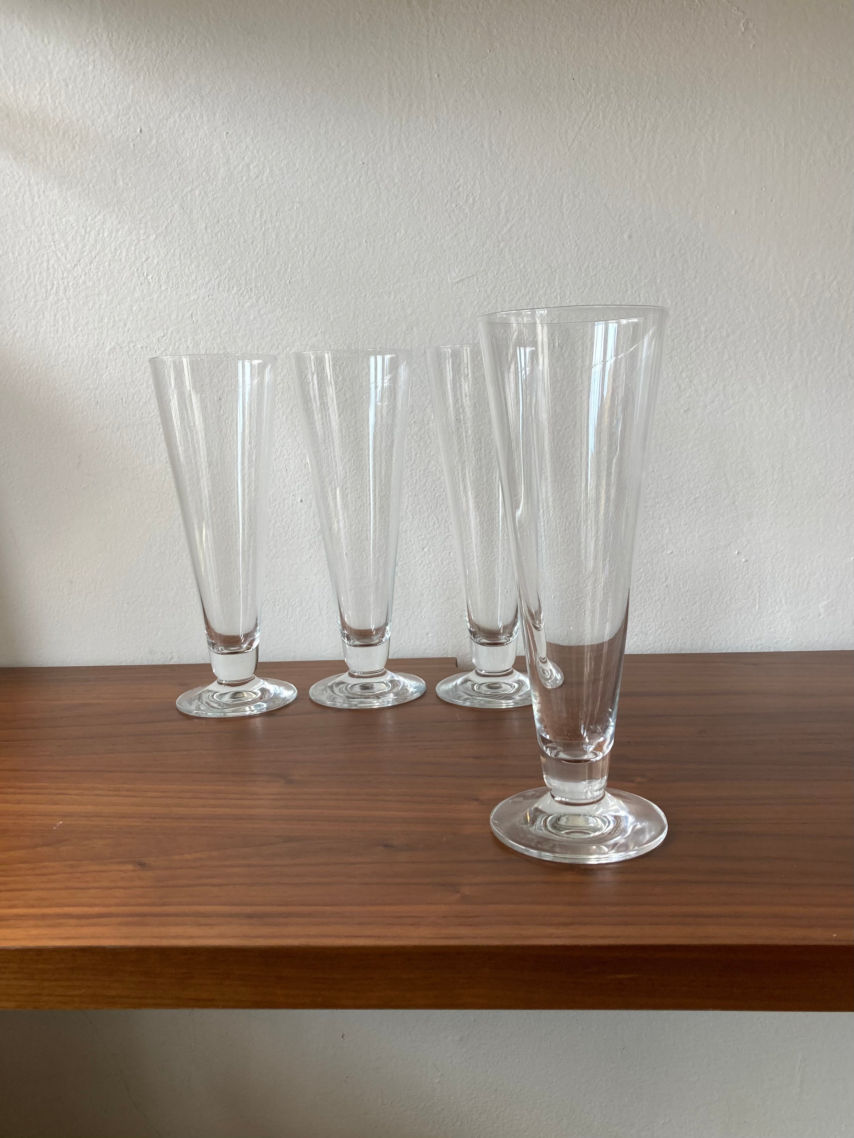 classic pilsner glass -set of 4