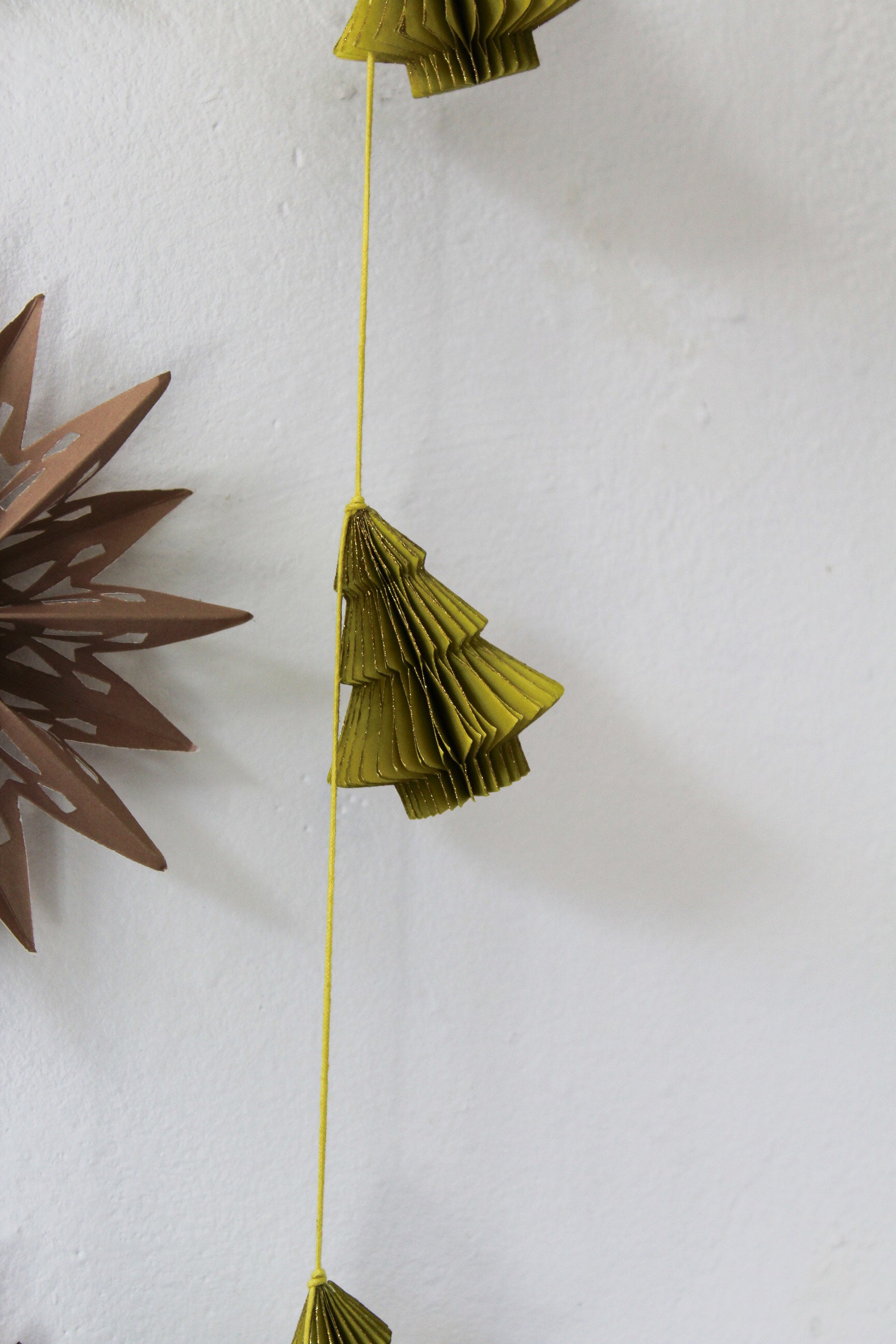 Tree Paper Garland