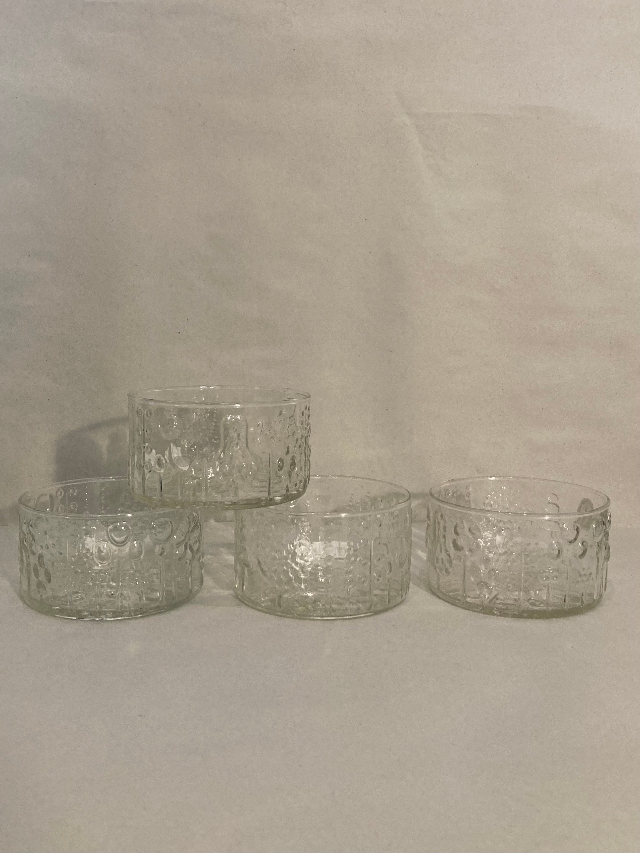 Small Iittala Flora Salad Bowl