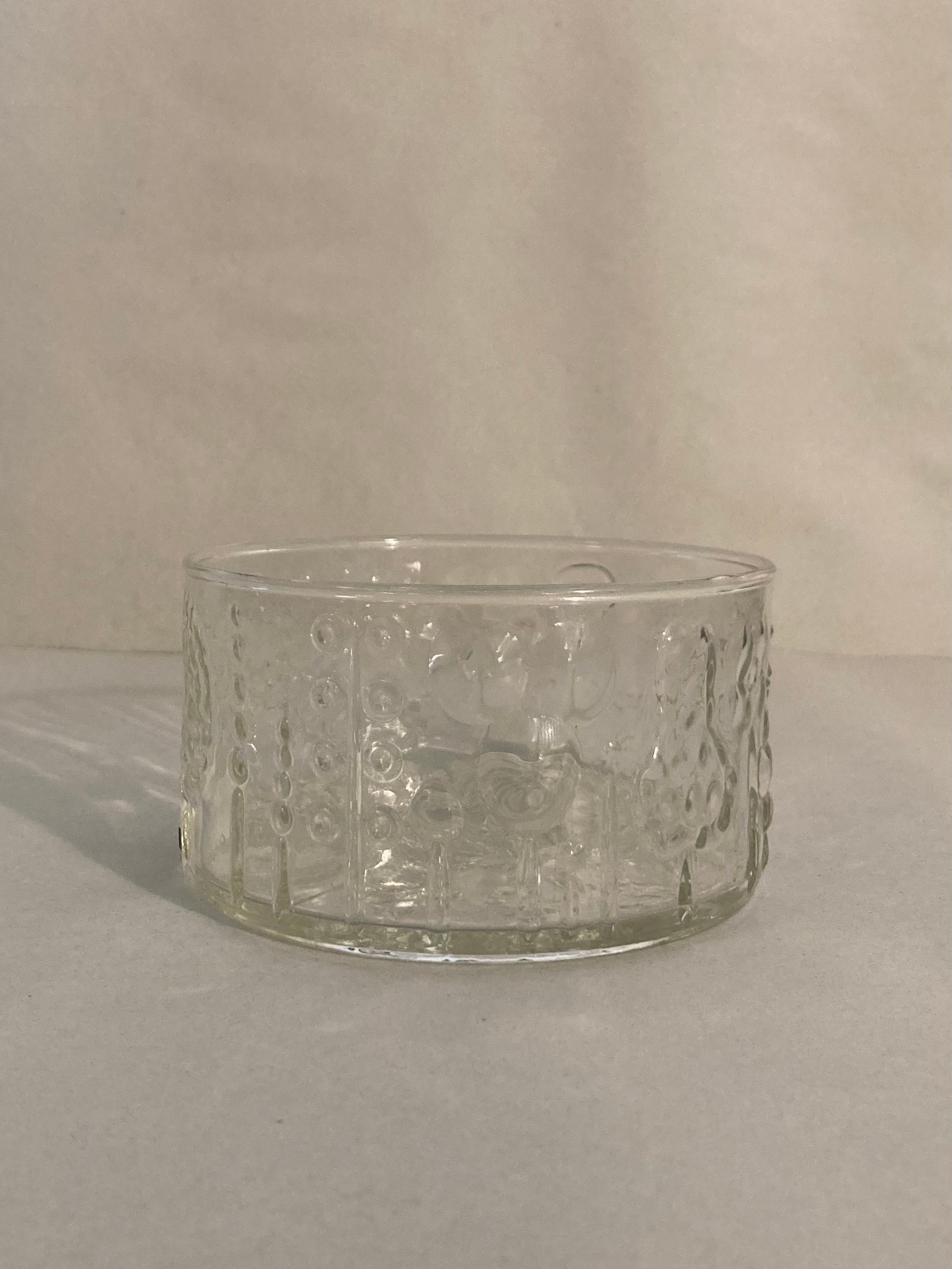Small Iittala Flora Salad Bowl