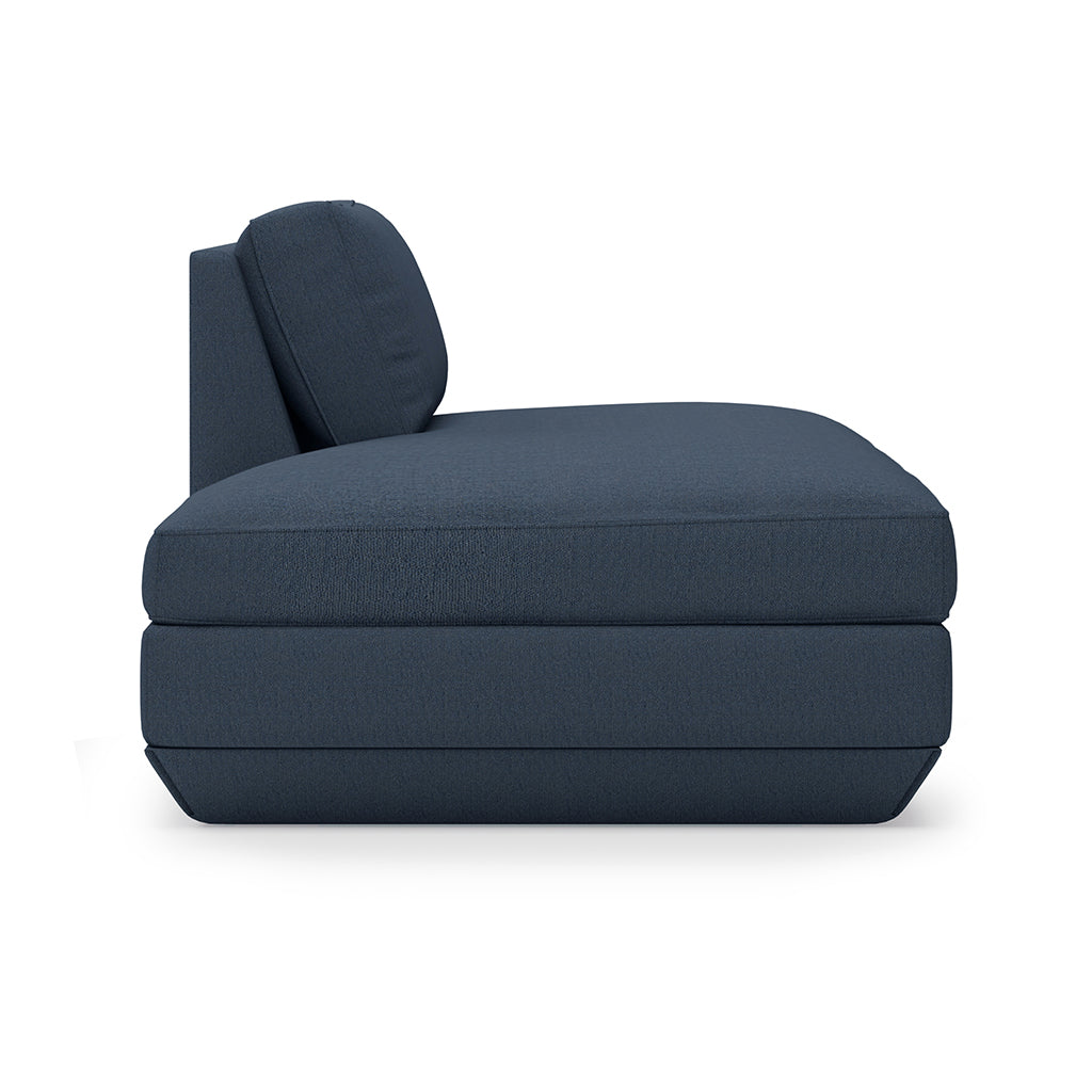 Podium Lounge Left - Thumbnail 3