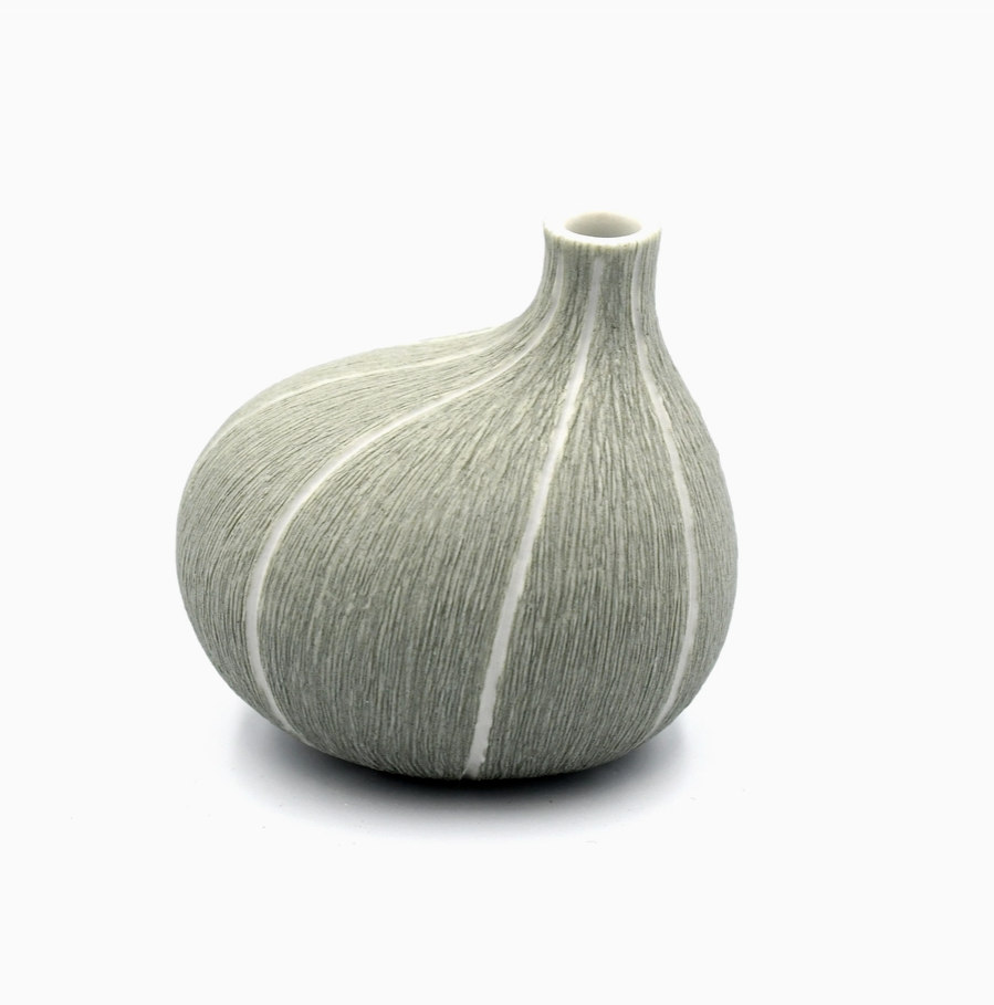 OMO MINI Porcelain Bud Vase