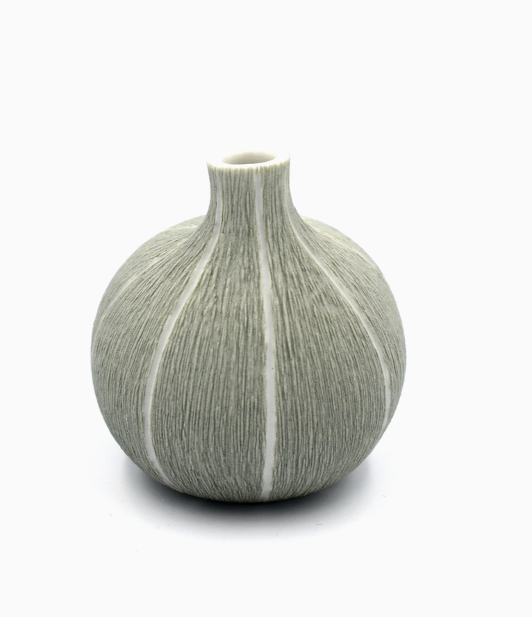 OMO MINI Porcelain Bud Vase