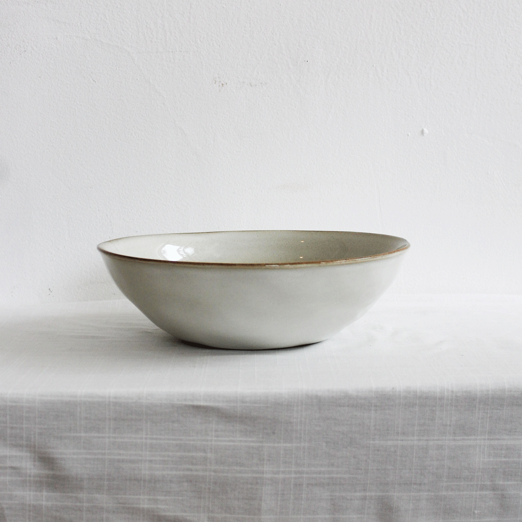 Maté Serving Bowl